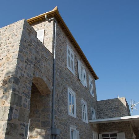 Kiki'S Houses Vlichos İdra Dış mekan fotoğraf