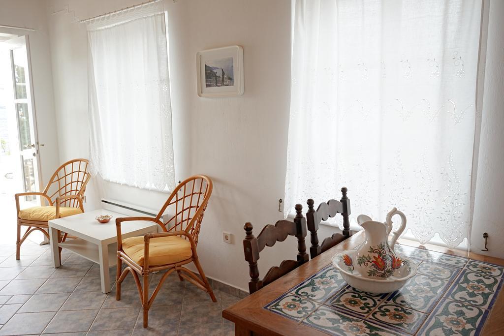 Kiki'S Houses Vlichos İdra Dış mekan fotoğraf